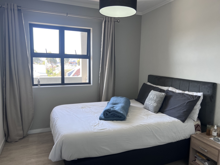 2 Bedroom Property for Sale in Table View Western Cape